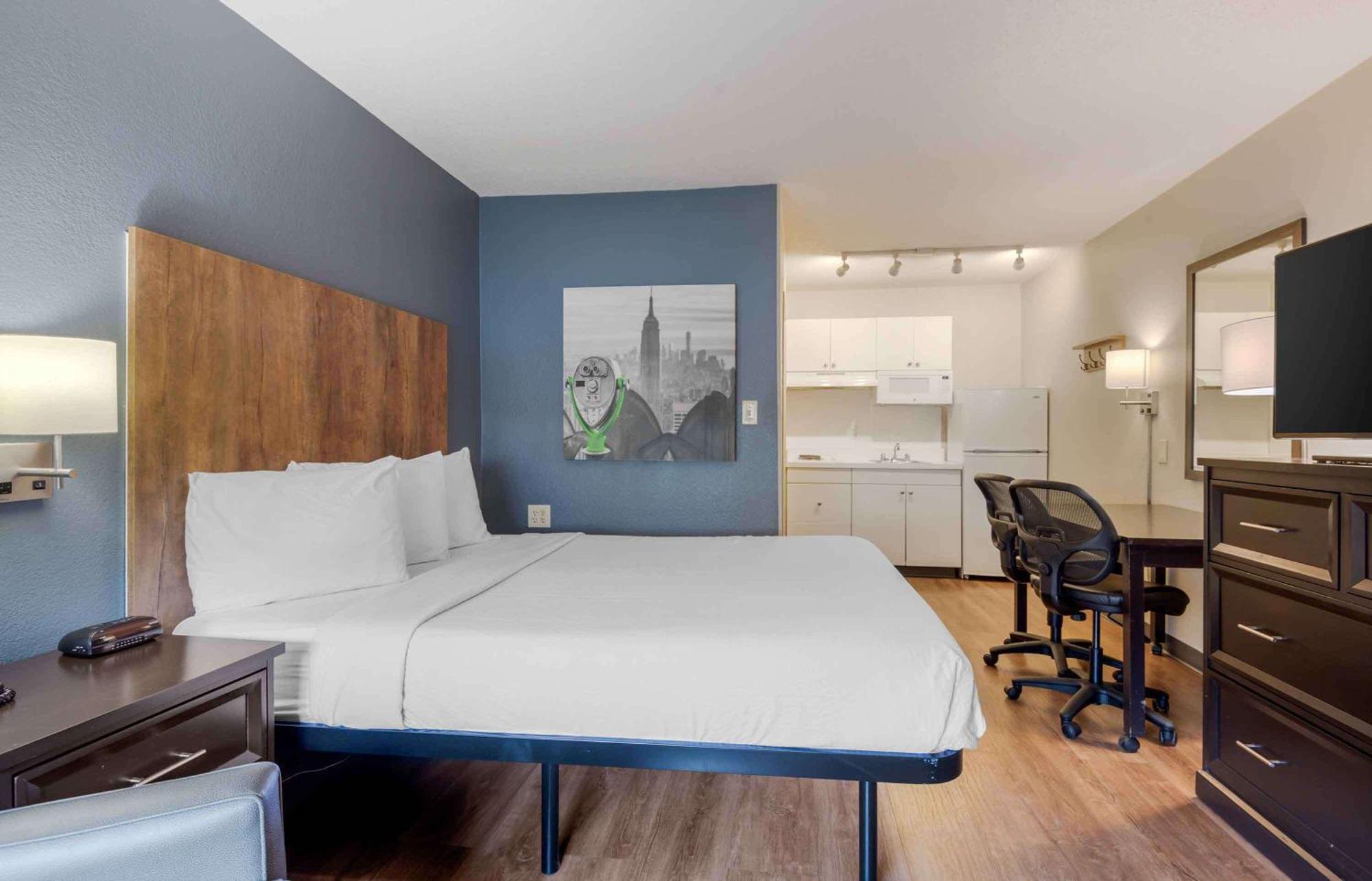 Extended Stay America Select Suites - Charlotte - Airport Buitenkant foto