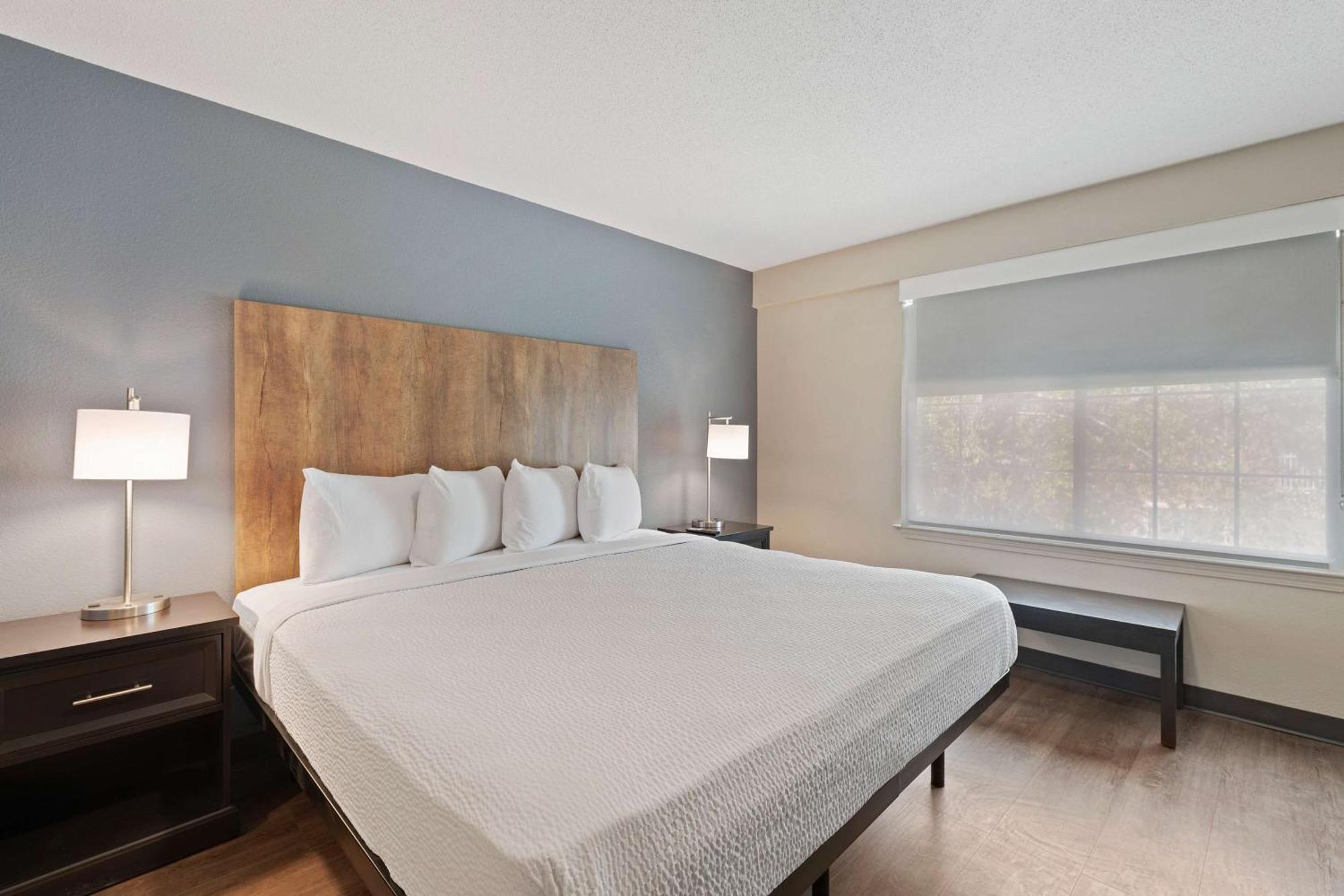 Extended Stay America Select Suites - Charlotte - Airport Buitenkant foto