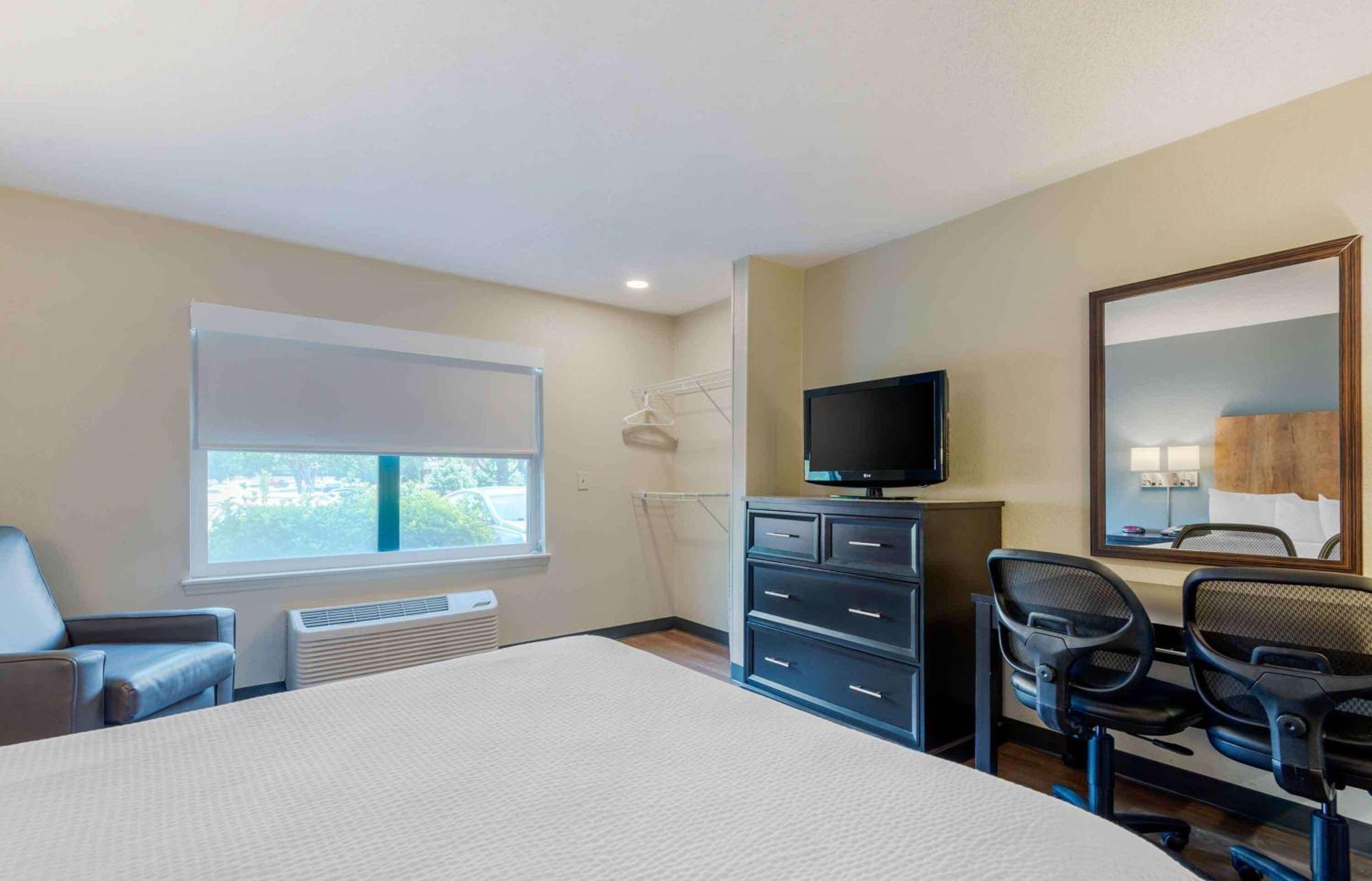 Extended Stay America Select Suites - Charlotte - Airport Buitenkant foto