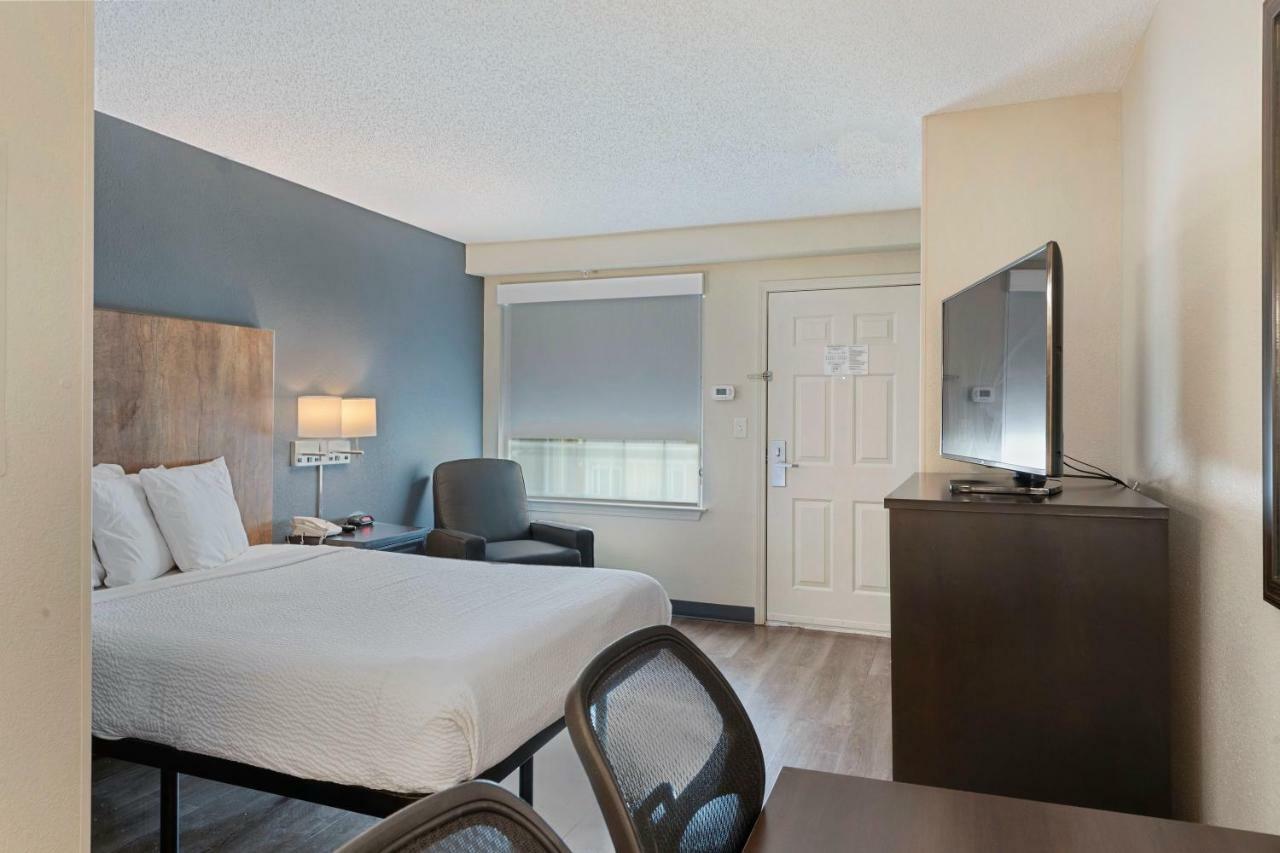 Extended Stay America Select Suites - Charlotte - Airport Buitenkant foto