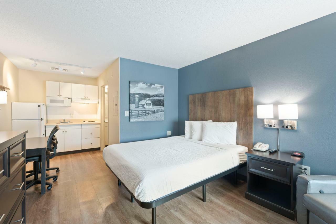 Extended Stay America Select Suites - Charlotte - Airport Buitenkant foto