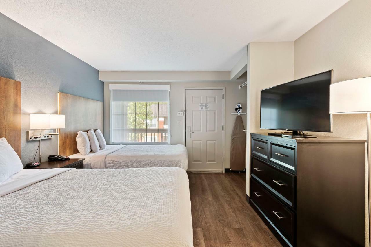 Extended Stay America Select Suites - Charlotte - Airport Buitenkant foto